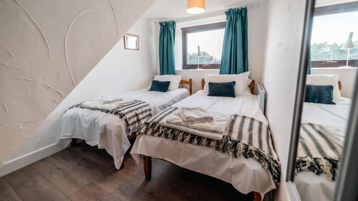 Lovely 2 Bedroom Coastal Cottage Near バッド エクステリア 写真